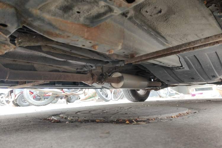 Used Haval H6 2012 1.5T Manual Two-Wheel Drive Elite Model Chassis Front Left