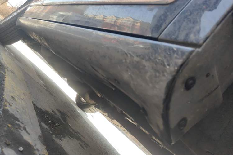 Used Haval H6 2012 1.5T Manual Two-Wheel Drive Urban Version Chassis Front Right