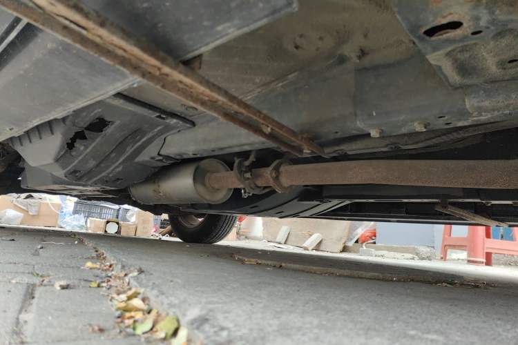 Used Haval H6 2012 1.5T Manual Two-Wheel Drive Elite Model Chassis Front Right