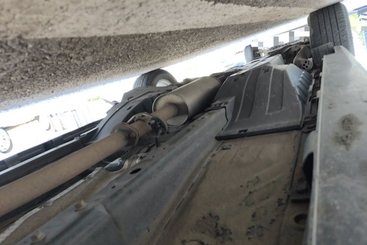 Used Haval H6 2012 2.4L Automatic Two-Wheel Drive Prestige Version Chassis Front Right