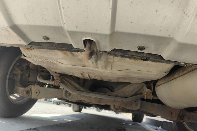 Used Haval H6 2012 1.5T Manual Two-Wheel Drive Urban Version Chassis Rear