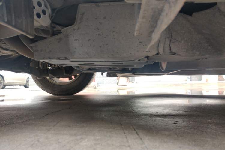 Used Haval H6 2012 1.5T Manual Two-Wheel Drive Prestige Version Chassis Rear Right