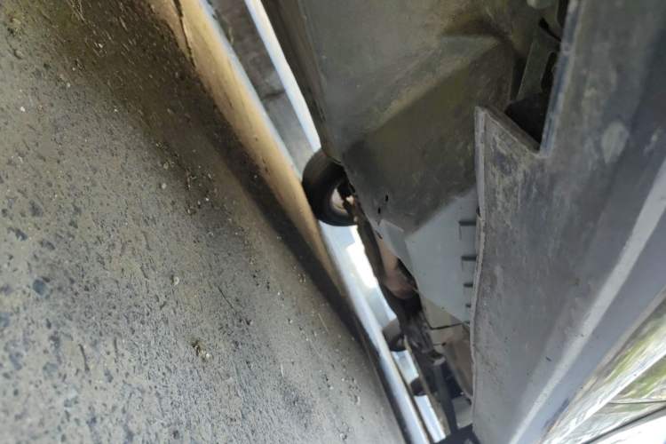Used Haval H6 2012 2.4L Automatic Two-Wheel Drive Elite Version Chassis Rear Right