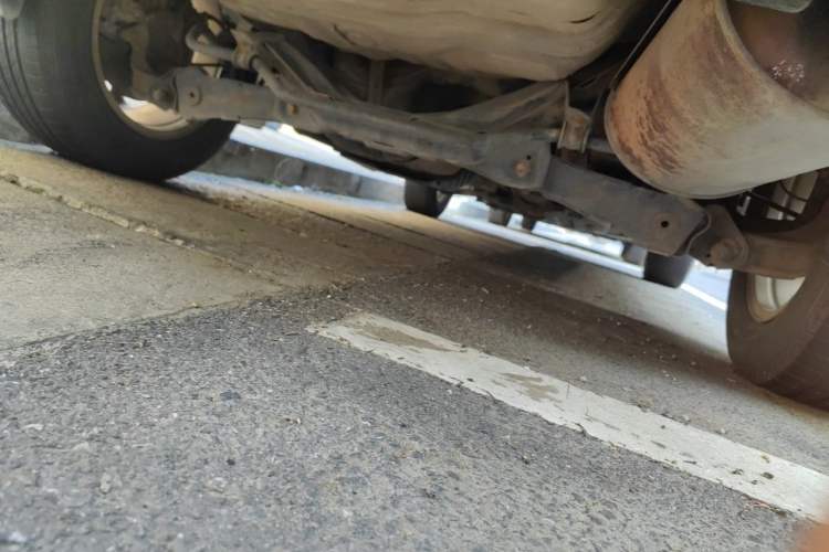 Used Haval H6 2012 2.4L Automatic Two-Wheel Drive Elite Version Chassis Rear