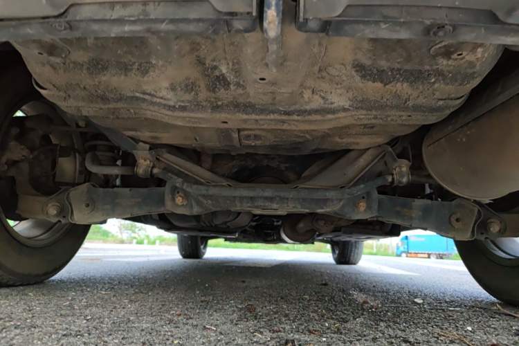 Used Haval H6 2012 2.4L Automatic Two-Wheel Drive Elite Version Chassis Rear