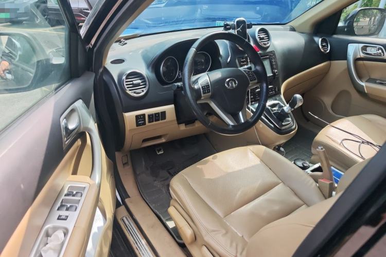 Used Haval H6 2012 Green Silence 2.0T Manual 4x4 Elite Model Driver Seat