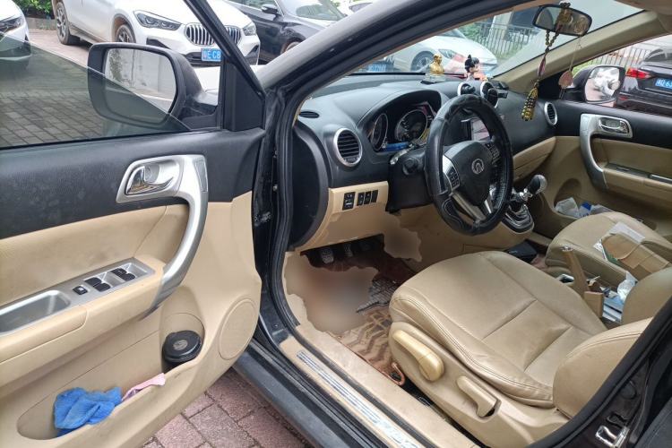 Used Haval H6 2012 1.5T Manual Two-Wheel Drive Elite Model Driver Seat