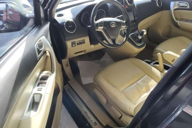 Used Haval H6 2012 1.5T Manual Two-Wheel Drive Prestige Version Driver Seat