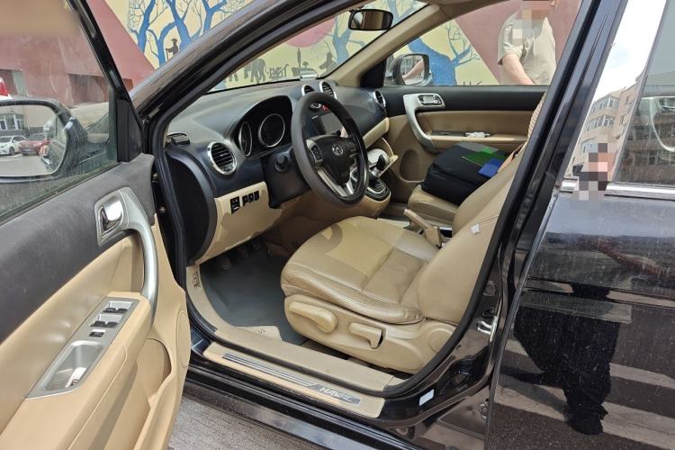 Used Haval H6 2012 1.5T Manual Two-Wheel Drive Prestige Version Driver Seat