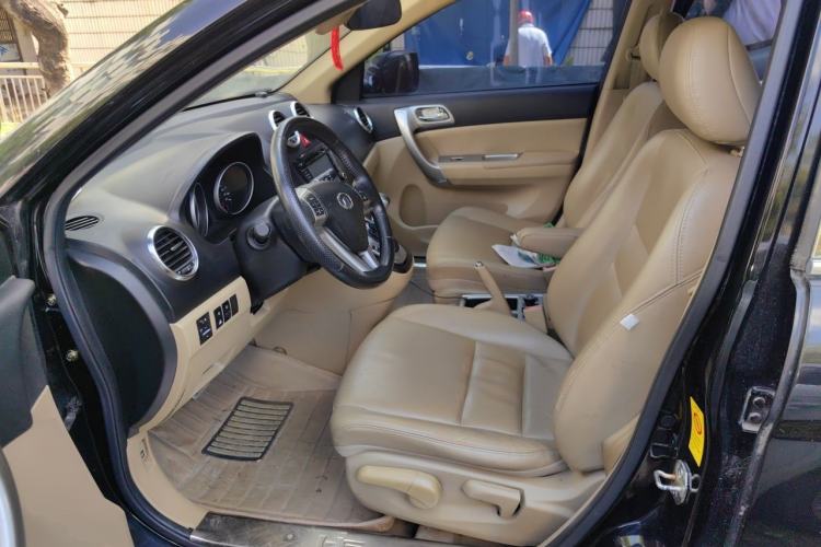 Used Haval H6 2012 2.4L Automatic Two-Wheel Drive Prestige Version Driver Seat
