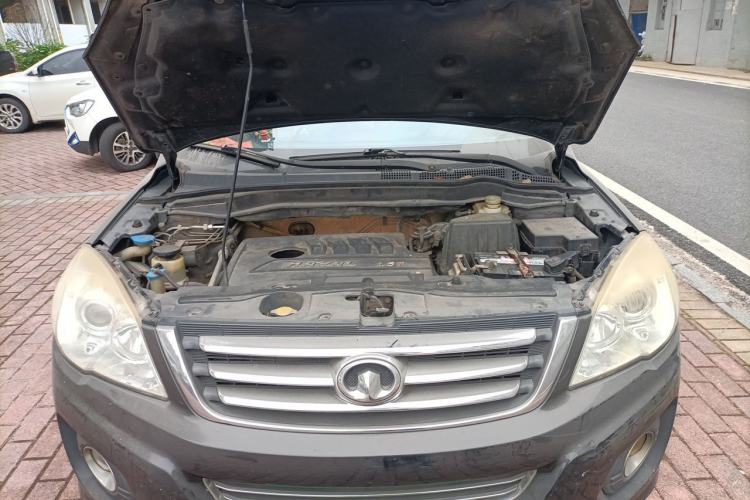Used Haval H6 2012 1.5T Manual Two-Wheel Drive Elite Model Engine Bay