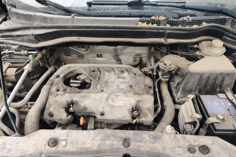 Used Haval H6 2012 1.5T Manual Two-Wheel Drive Prestige Version Engine Bay