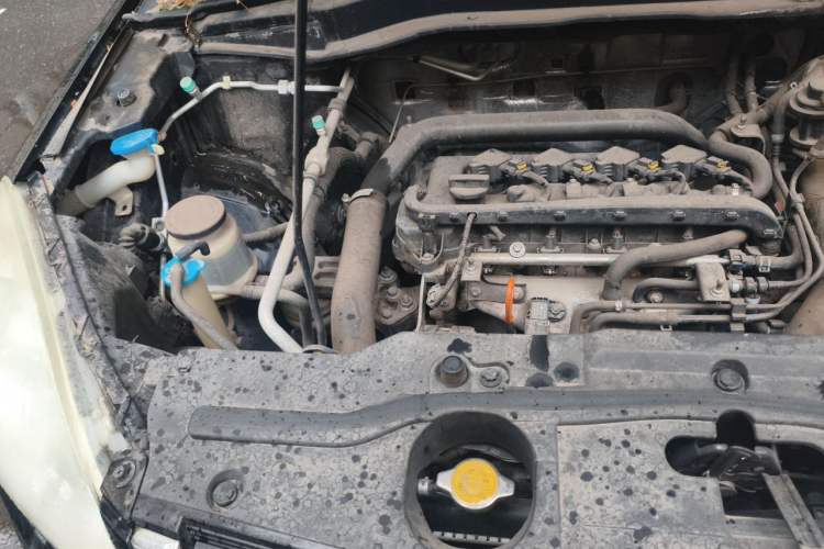 Used Haval H6 2012 1.5T Manual Two-Wheel Drive Elite Model Engine Bay Right