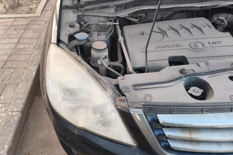 Used Haval H6 2012 1.5T Manual Two-Wheel Drive Elite Model Engine Bay Right