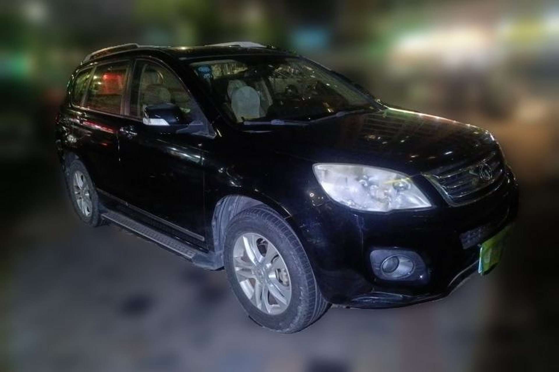 Used Haval H6 2012 2.4L Automatic Two-Wheel Drive Elite Version Front Right 45 Deg