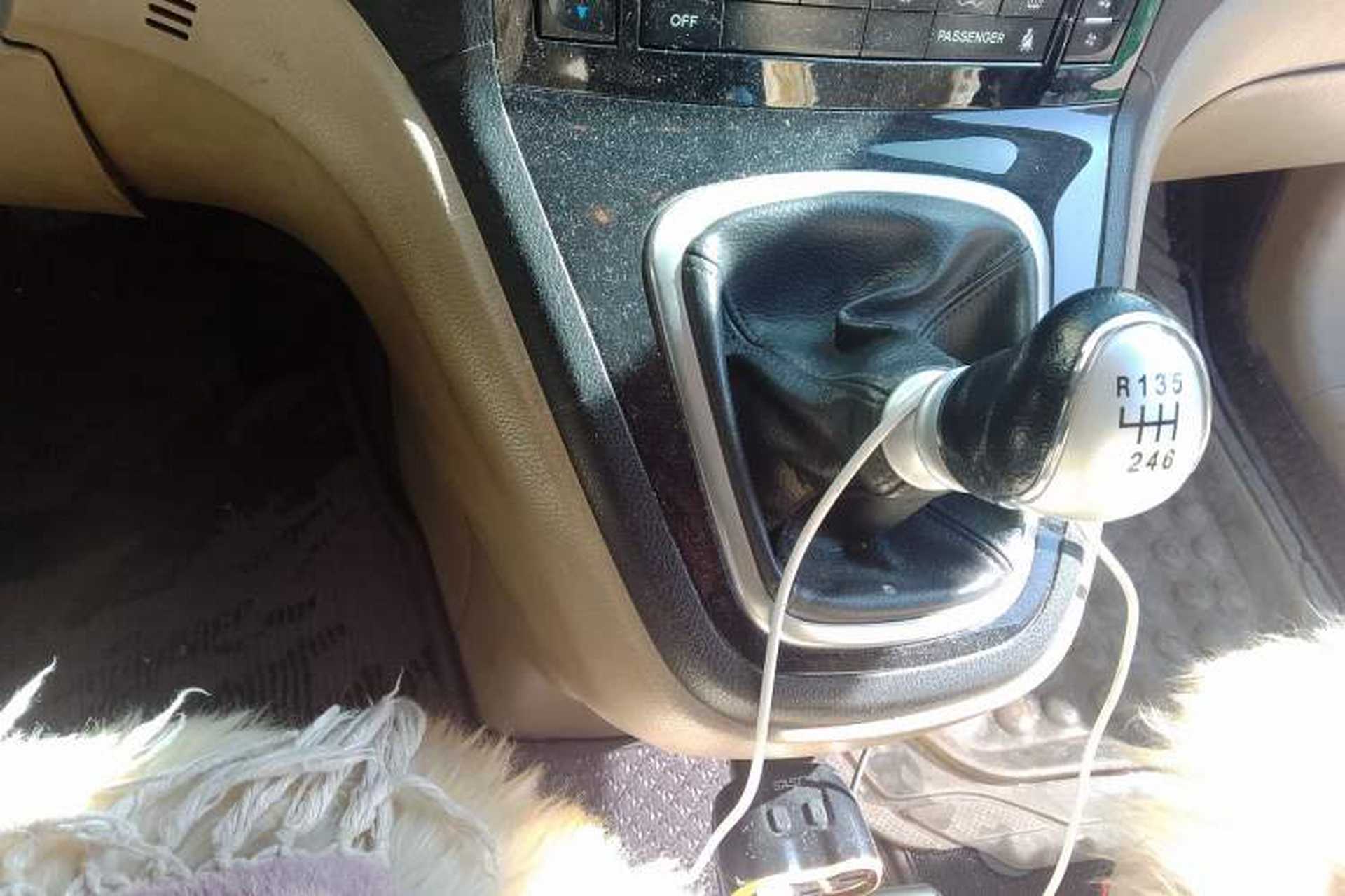 Used Haval H6 2012 1.5T Manual Two-Wheel Drive Urban Version Gear Lever