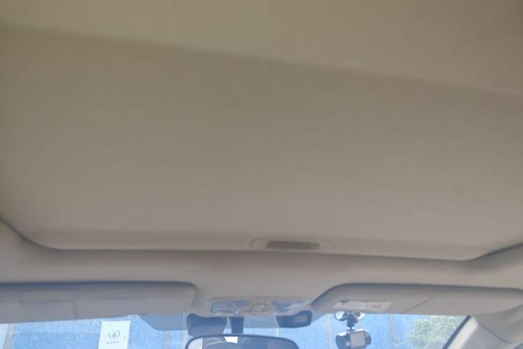 Used Haval H6 2012 1.5T Manual Two-Wheel Drive Prestige Version Headliner