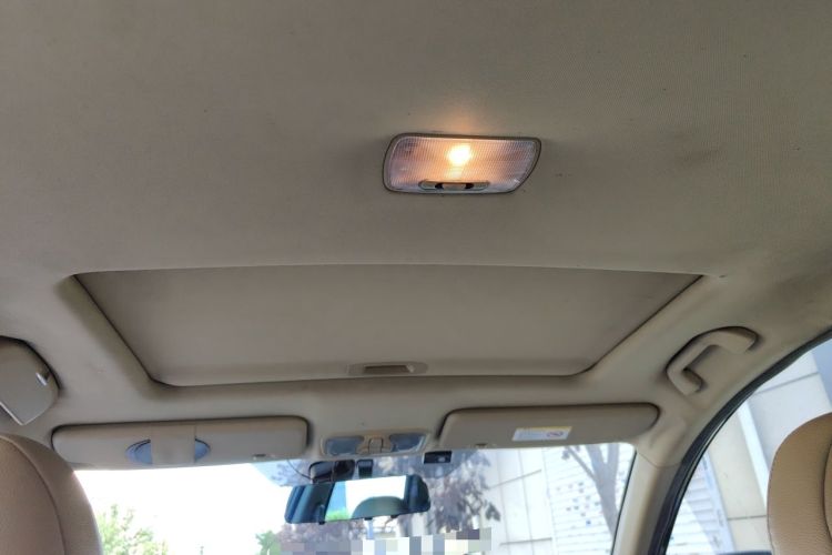 Used Haval H6 2012 2.4L Automatic Two-Wheel Drive Prestige Version Headliner