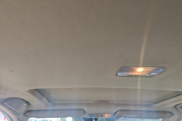 Used Haval H6 2012 1.5T Manual Two-Wheel Drive Prestige Version Headliner