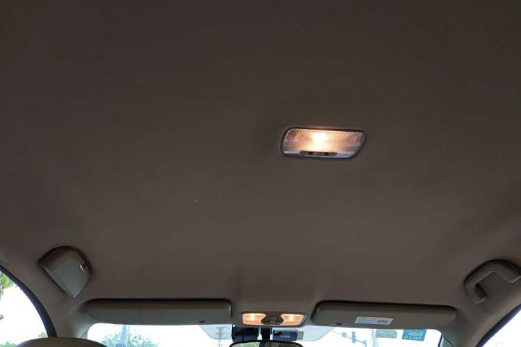 Used Haval H6 2012 2.4L Automatic Two-Wheel Drive Elite Version Headliner