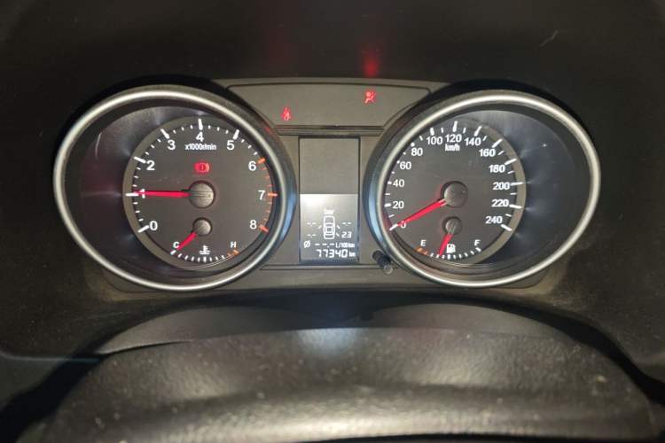 Used Haval H6 2012 2.4L Automatic Two-Wheel Drive Prestige Version Instrument Cluster