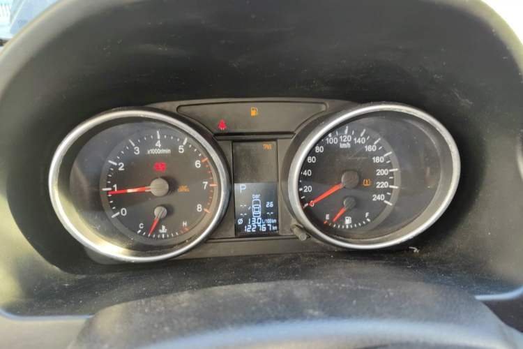 Used Haval H6 2012 2.4L Automatic Two-Wheel Drive Elite Version Instrument Cluster
