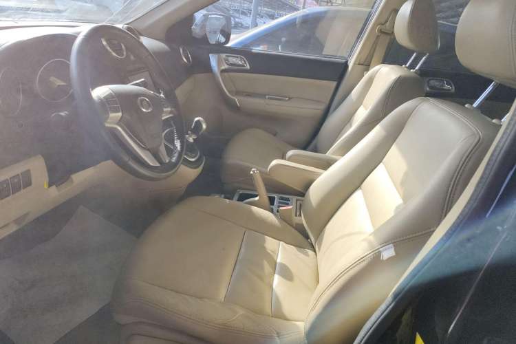 Used Haval H6 2012 1.5T Manual Two-Wheel Drive Prestige Version Left Front Seat