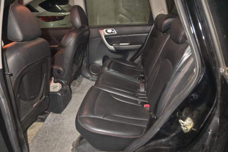 Used Haval H6 2012 1.5T Manual Two-Wheel Drive Urban Version Left Rear Seat