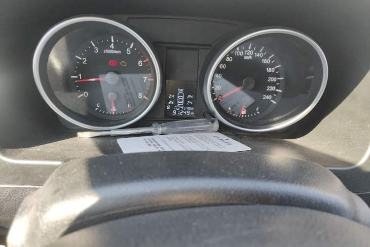 Used Haval H6 2012 1.5T Manual Two-Wheel Drive Urban Version Odometer Close Up