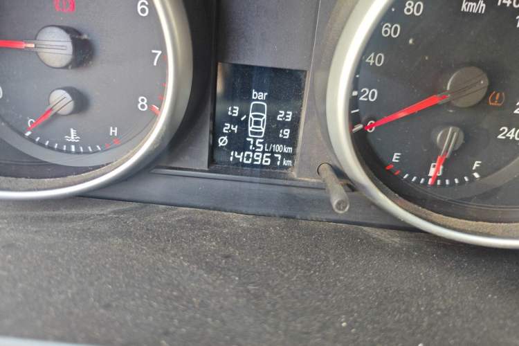 Used Haval H6 2012 1.5T Manual Two-Wheel Drive Prestige Version Odometer Close Up