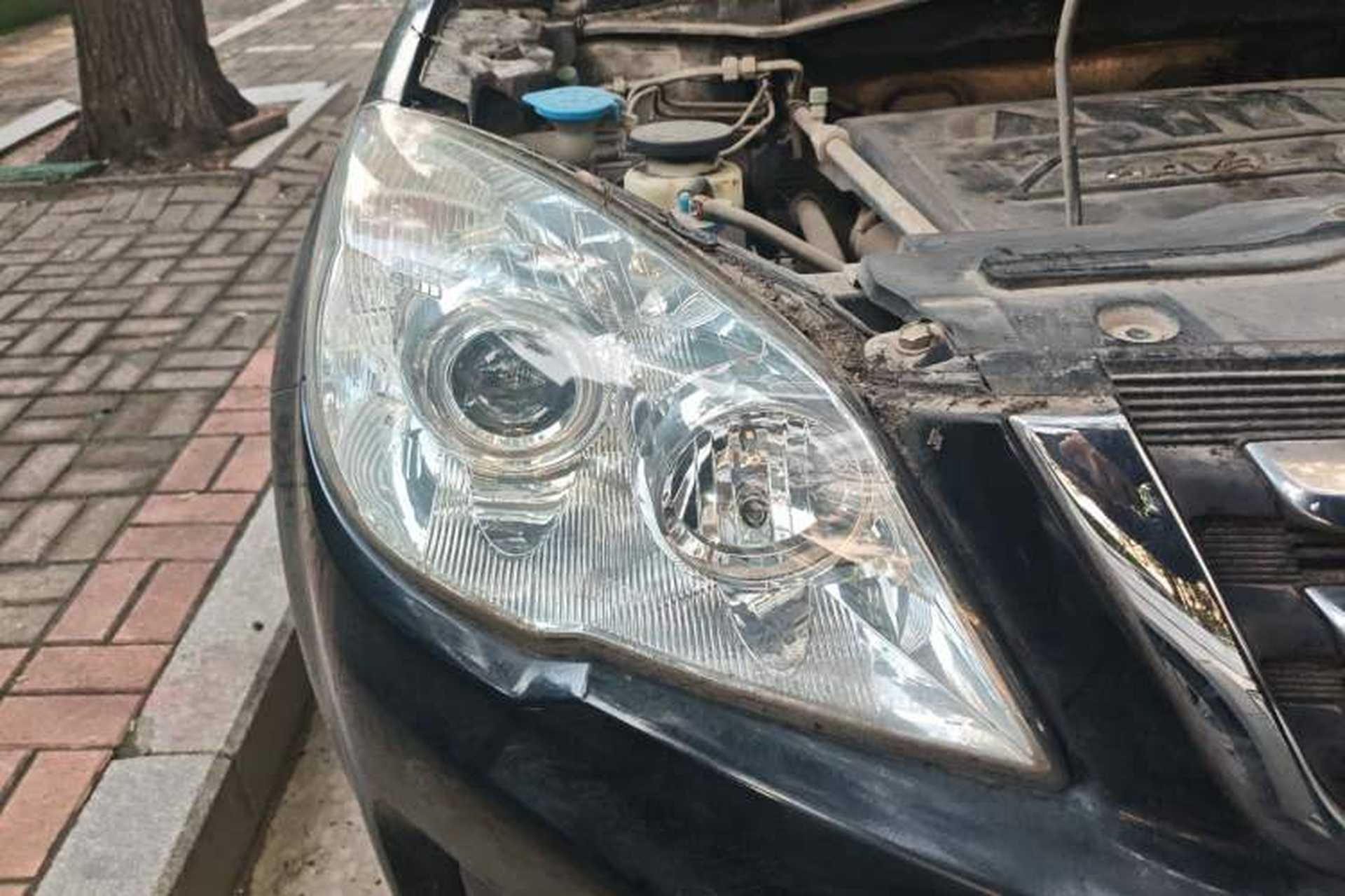 Used Haval H6 2012 1.5T Manual Two-Wheel Drive Prestige Version Right Front Headlight