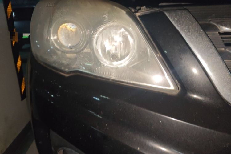 Used Haval H6 2012 2.4L Automatic Two-Wheel Drive Prestige Version Right Front Headlight