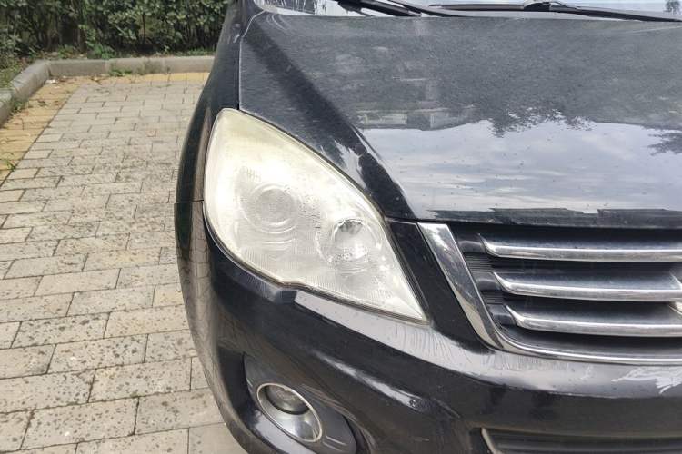 Used Haval H6 2012 2.4L Automatic Two-Wheel Drive Elite Version Right Front Headlight