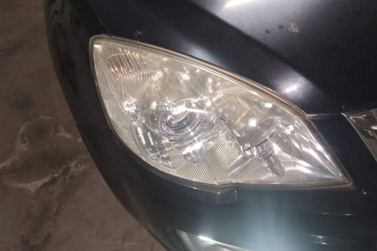 Used Haval H6 2012 1.5T Manual Two-Wheel Drive Urban Version Right Front Headlight