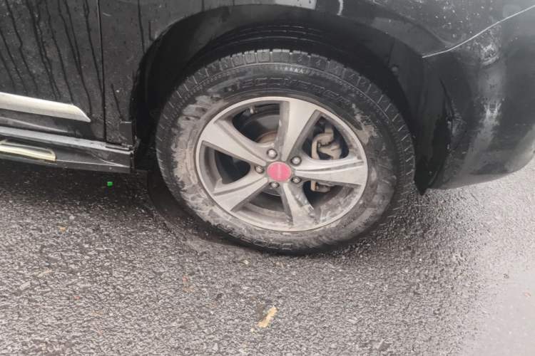 Used Haval H6 2012 1.5T Manual Two-Wheel Drive Elite Model Right Front Wheel Hub