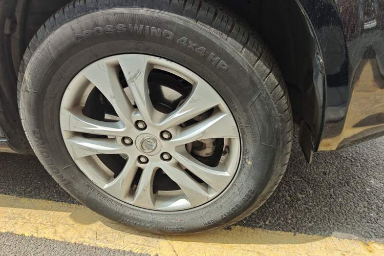 Used Haval H6 2012 1.5T Manual Two-Wheel Drive Prestige Version Right Front Wheel Hub