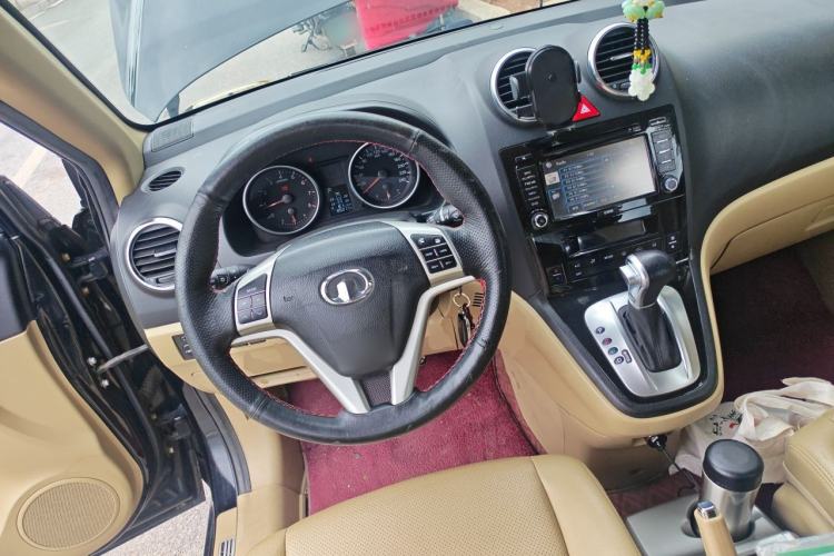 Used Haval H6 2012 2.4L Automatic Two-Wheel Drive Elite Version Steering Wheel