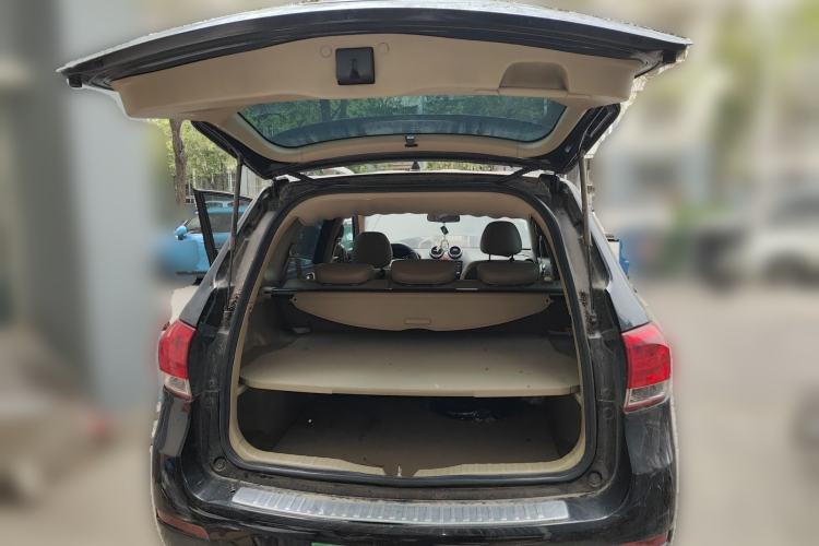 Used Haval H6 2012 1.5T Manual Two-Wheel Drive Elite Model Trunk