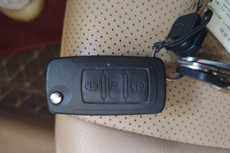 Used Haval H6 2012 2.4L Automatic Two-Wheel Drive Elite Version Vehicle Key
