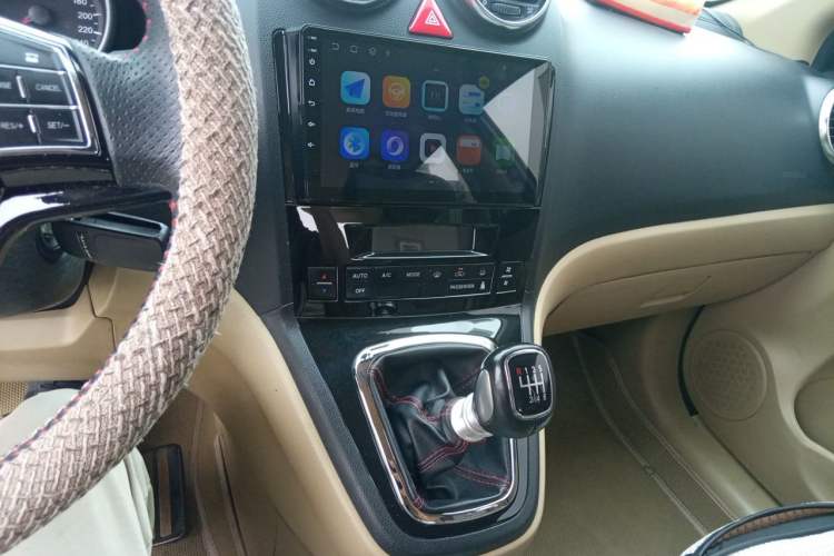 Used Haval H6 2012 1.5T Manual Two-Wheel Drive Elite Model Audio And AC Panel