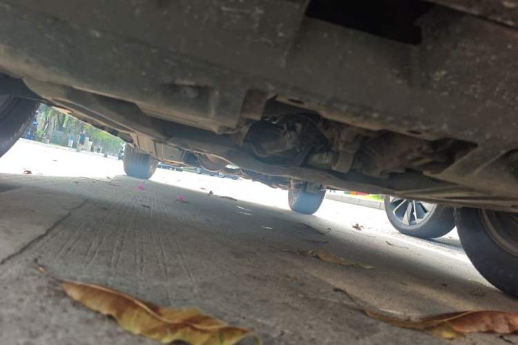 Used Haval H6 2012 1.5T Manual Two-Wheel Drive Prestige Version Chassis Front