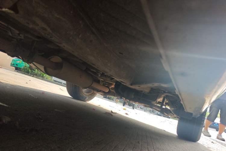 Used Haval H6 2012 1.5T Manual Two-Wheel Drive Prestige Version Chassis Front Left