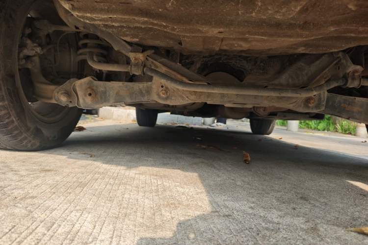 Used Haval H6 2012 1.5T Manual Two-Wheel Drive Prestige Version Chassis Rear