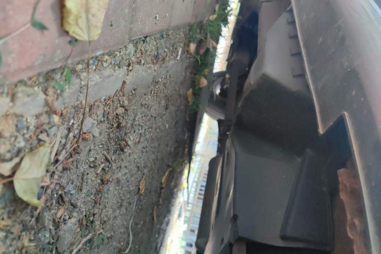 Used Haval H6 2012 2.4L Automatic Two-Wheel Drive Elite Version Chassis Rear Left