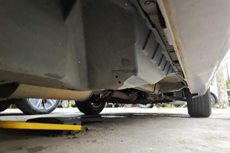 Used Haval H6 2012 2.4L Automatic Two-Wheel Drive Prestige Version Chassis Rear Right