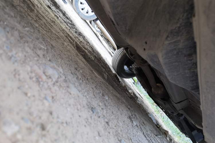 Used Haval H6 2012 1.5T Manual Two-Wheel Drive Prestige Version Chassis Rear Right
