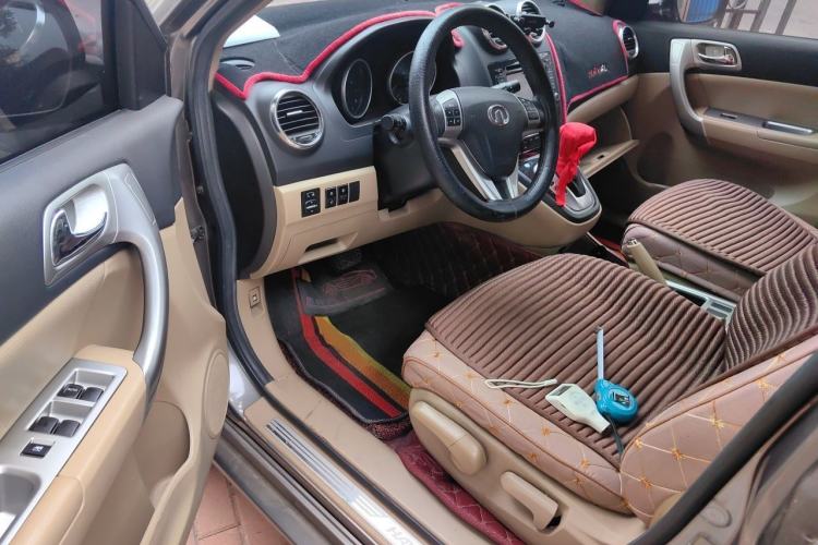 Used Haval H6 2012 2.4L Automatic Two-Wheel Drive Elite Version Driver Seat