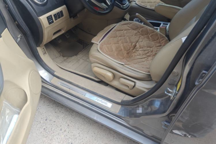 Used Haval H6 2012 1.5T Manual Two-Wheel Drive Prestige Version Driver Seat