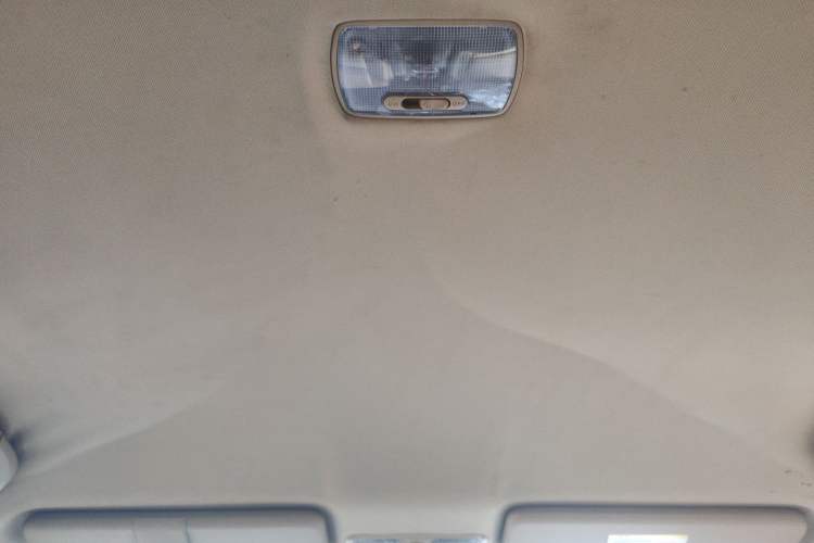Used Haval H6 2012 1.5T Manual Two-Wheel Drive Elite Model Headliner
