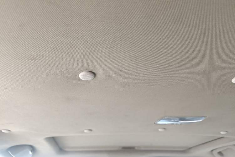 Used Haval H6 2012 1.5T Manual Two-Wheel Drive Prestige Version Headliner